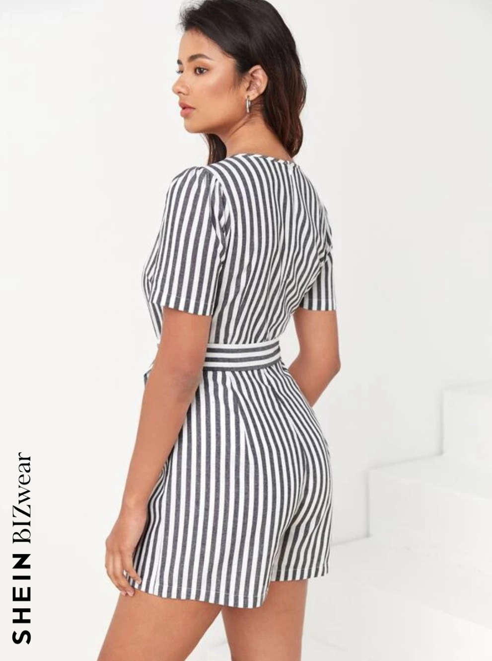 Shein ზოლიანი კომბინიზონი ქამრით, S/M ზომა